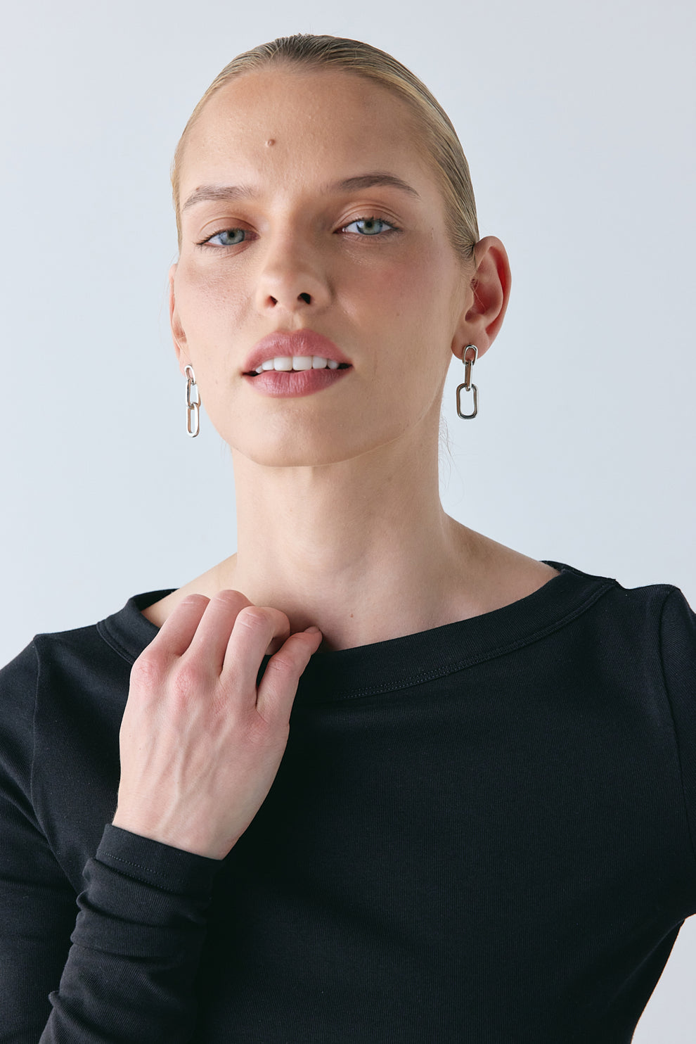 Myra Top Black
