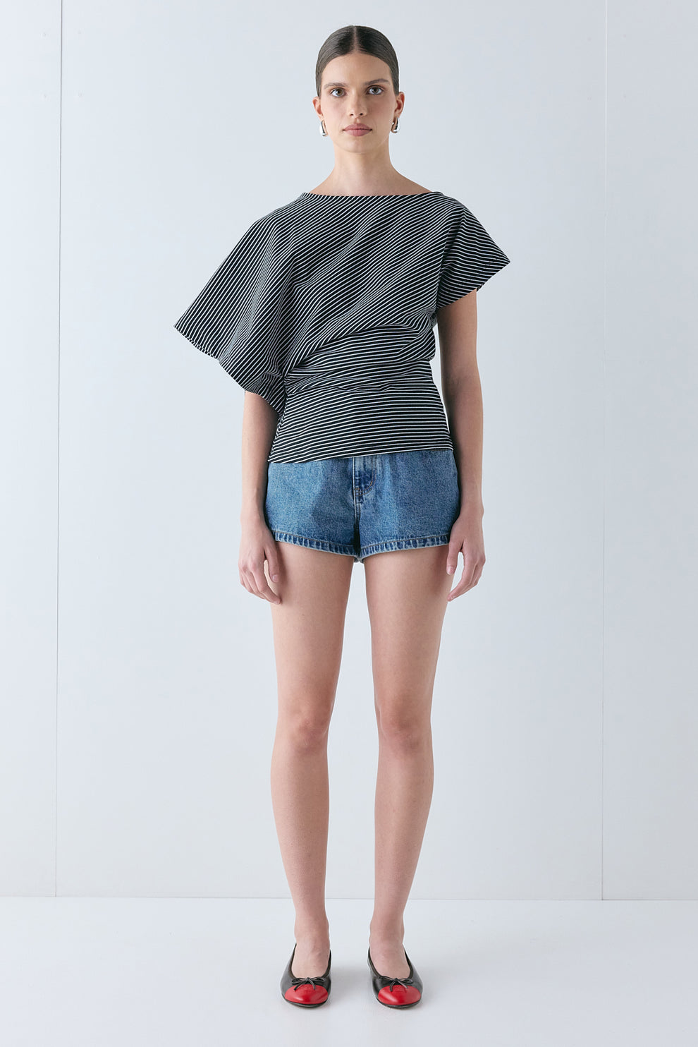 Liv Top Black Stripe 
