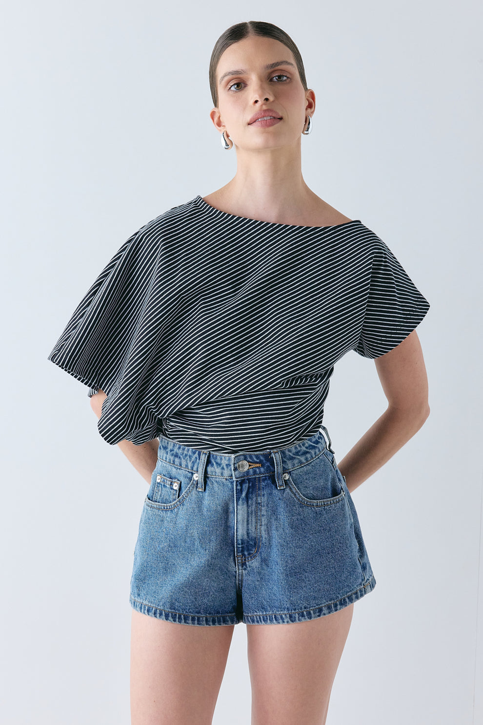 Liv Top Black Stripe 