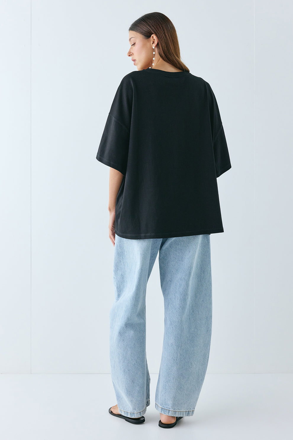 Willow Organic Tee Black