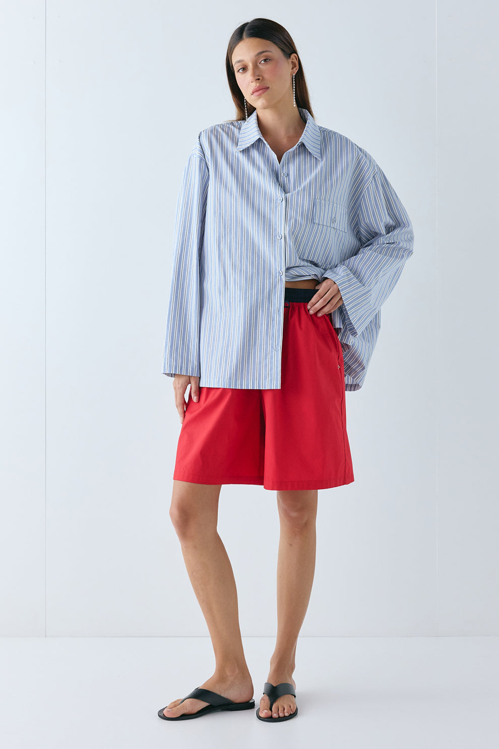 Astra Shorts Red