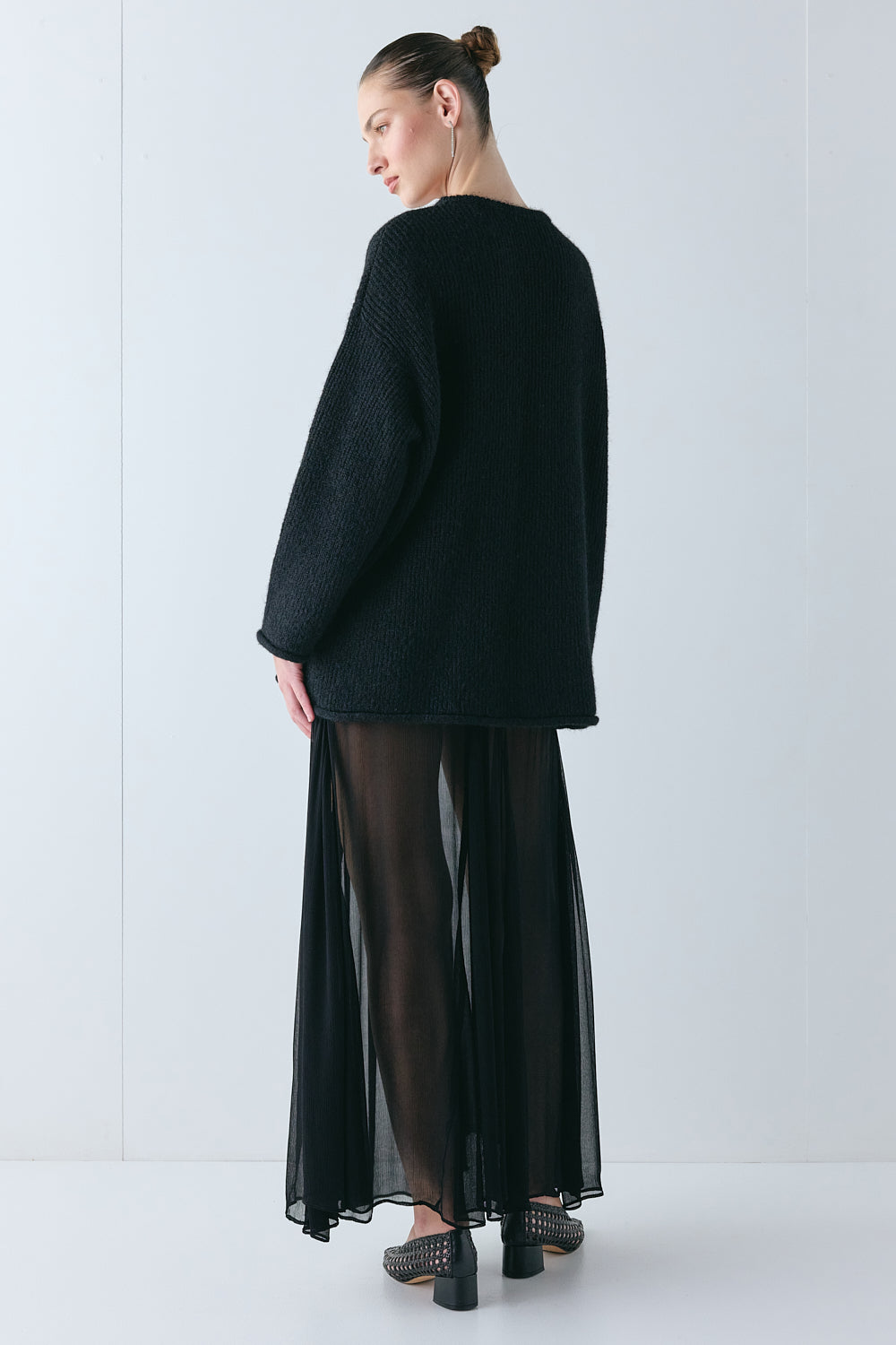 James Knit Jumper Black