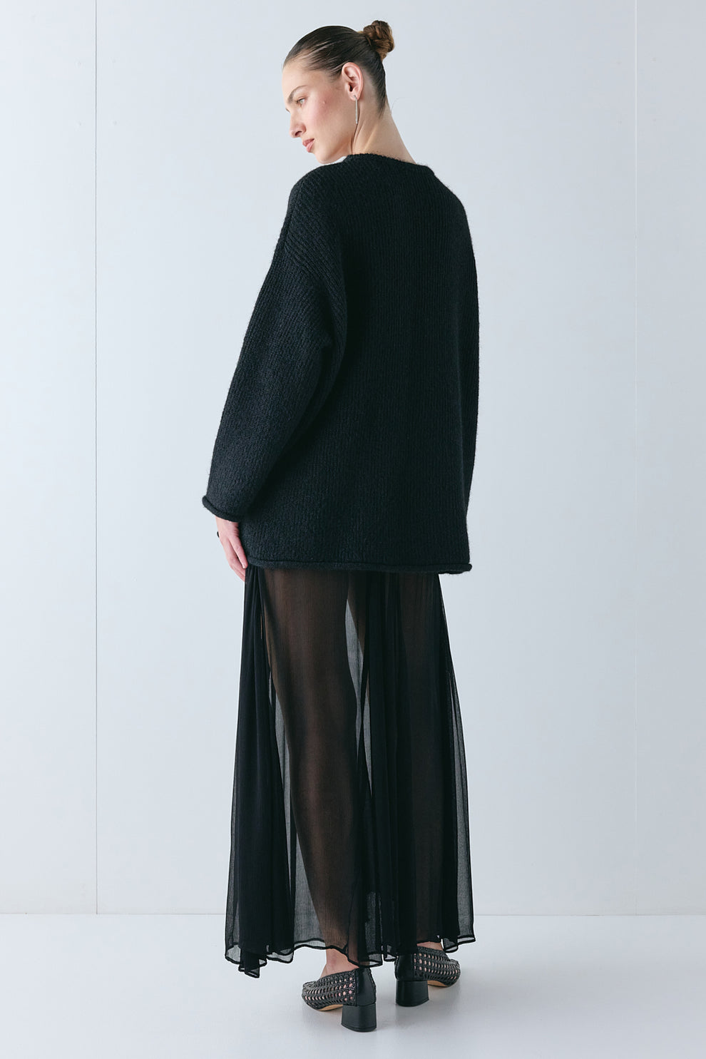 James Knit Jumper Black