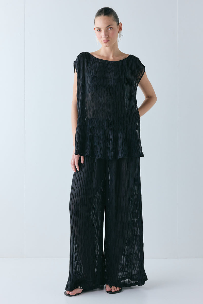 Claudia Sheer Top Black - size:Zhenya:AU 6 / US 2