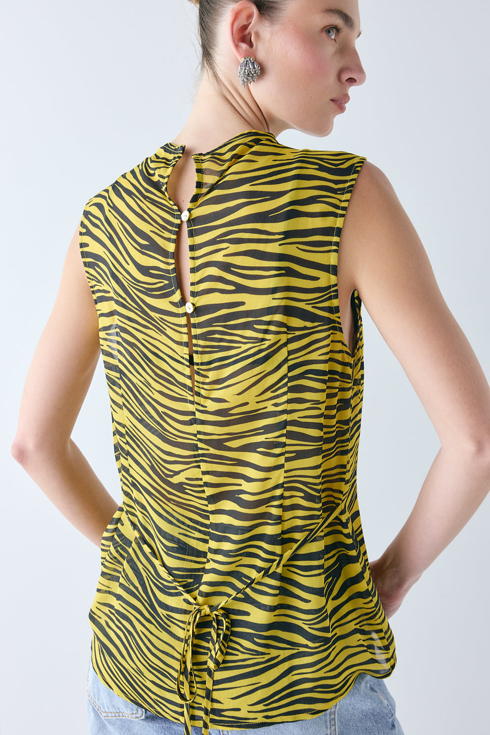 Carson Sheer Top Yellow Tiger