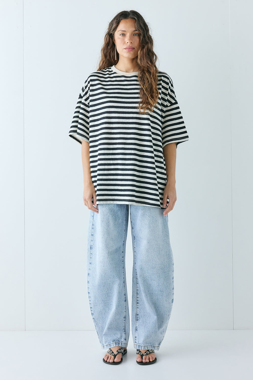 Willow Tee Black Stripe