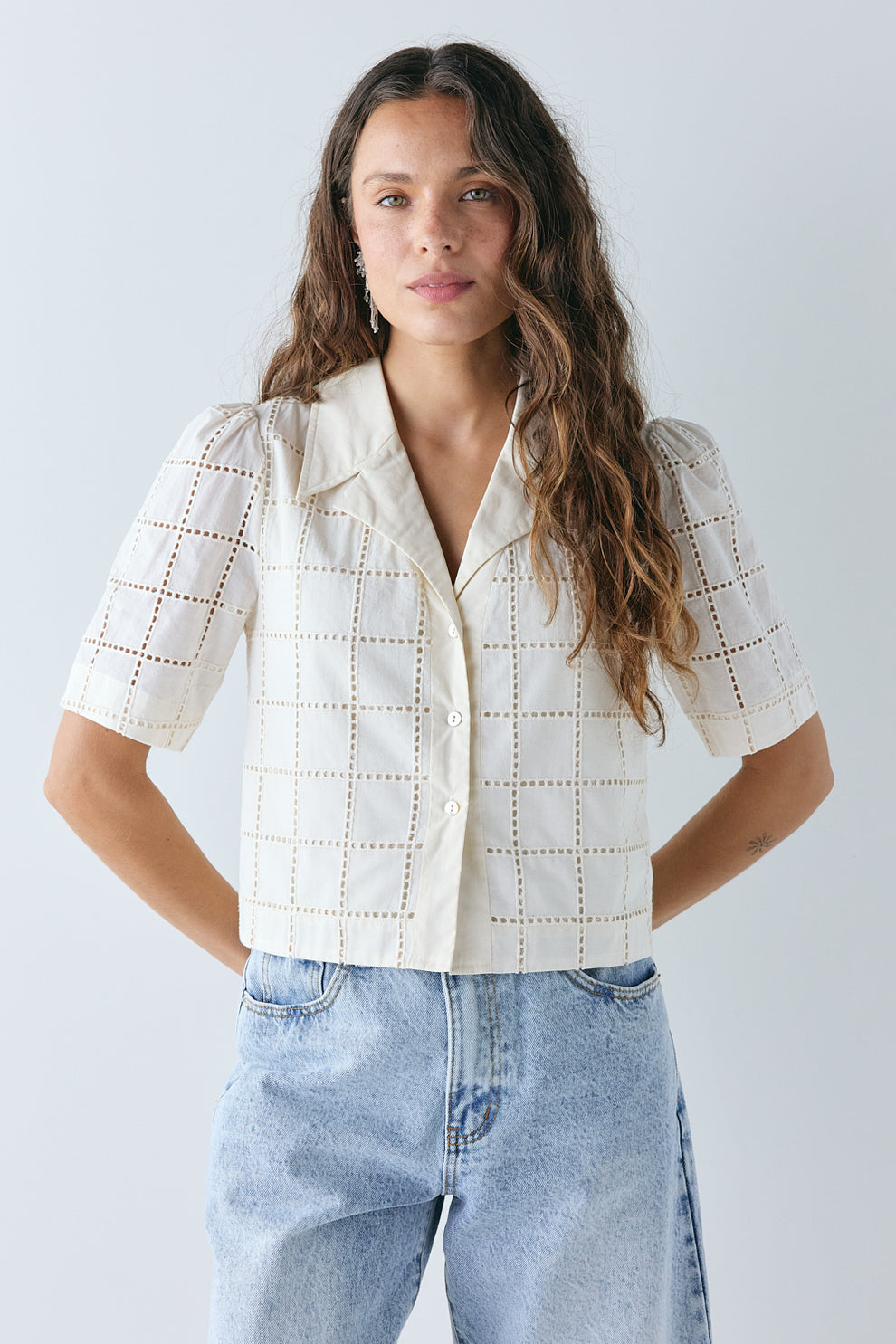 Romy Anglaise Shirt Cream 