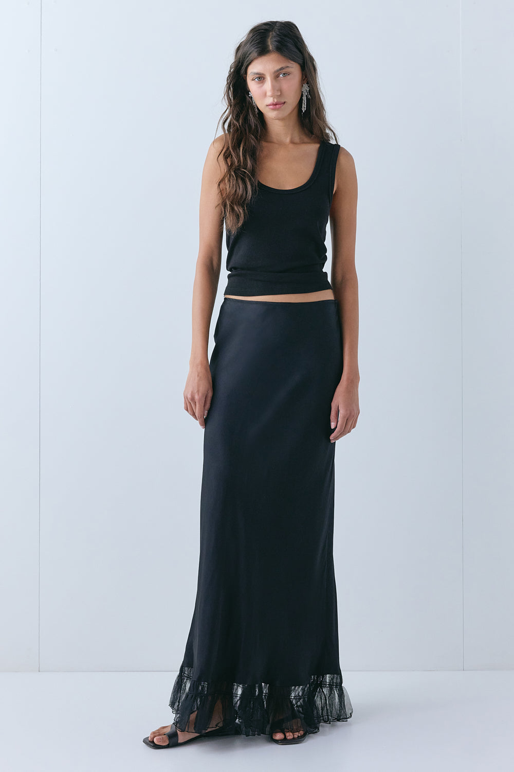 Aliyah Satin Maxi Skirt Black - size:Aida:AU 6 / US 2