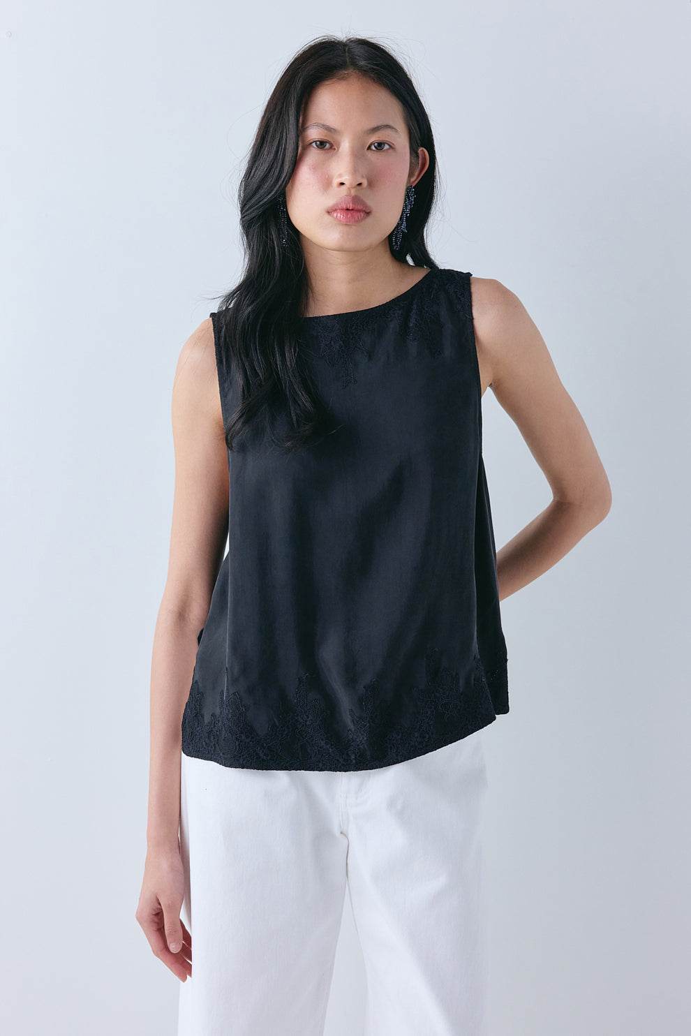 Sylvie Lace Top Black - size:Ploy:AU 6 / US 2