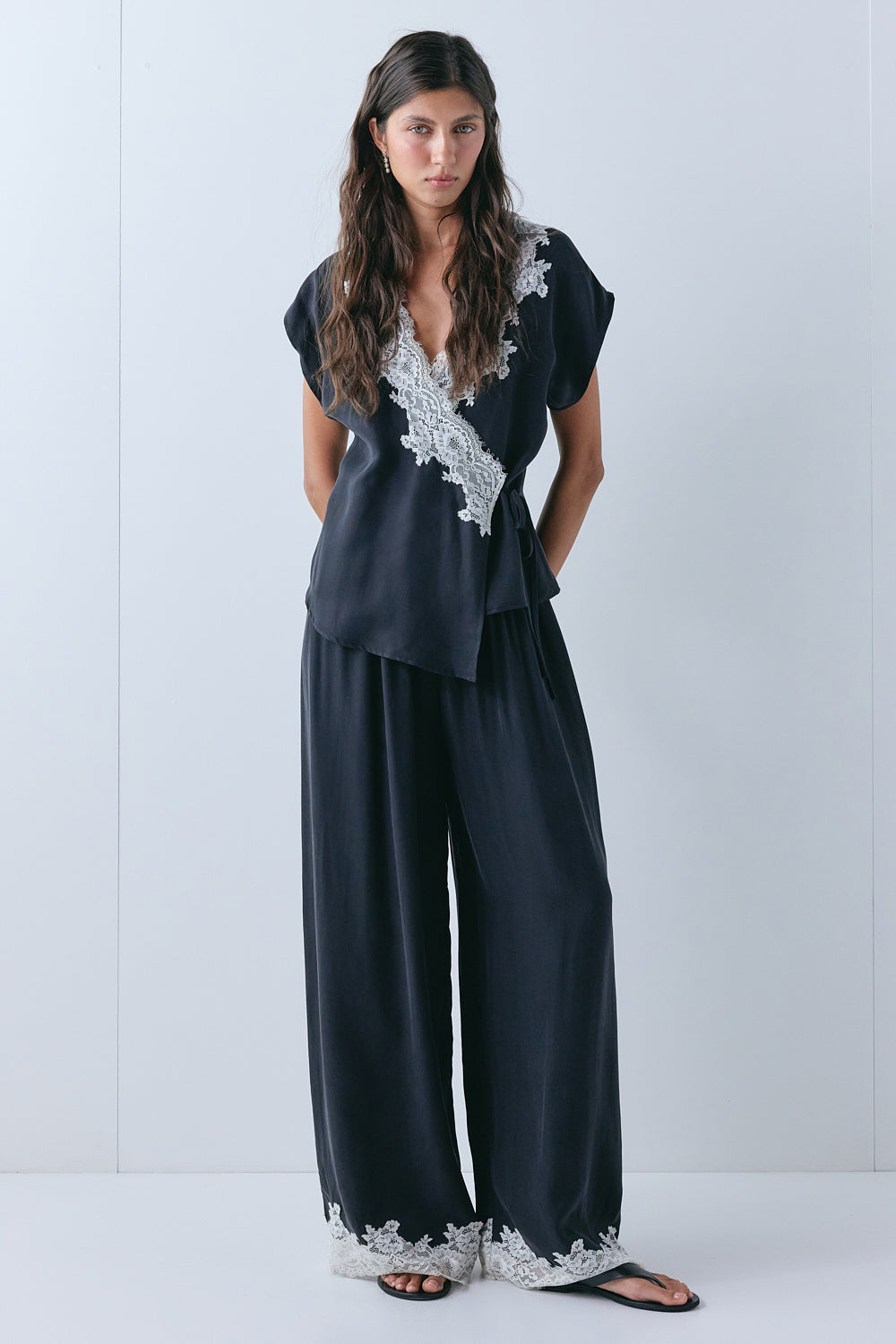 Rowie Lace Pants Black 