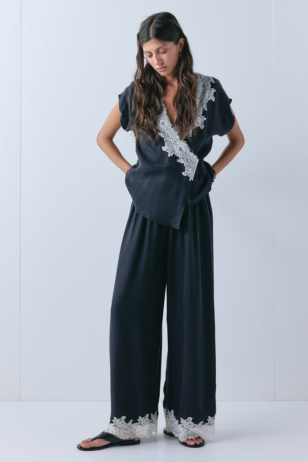 Rowie Lace Pants Black - size:Aida:AU 6 / US 2