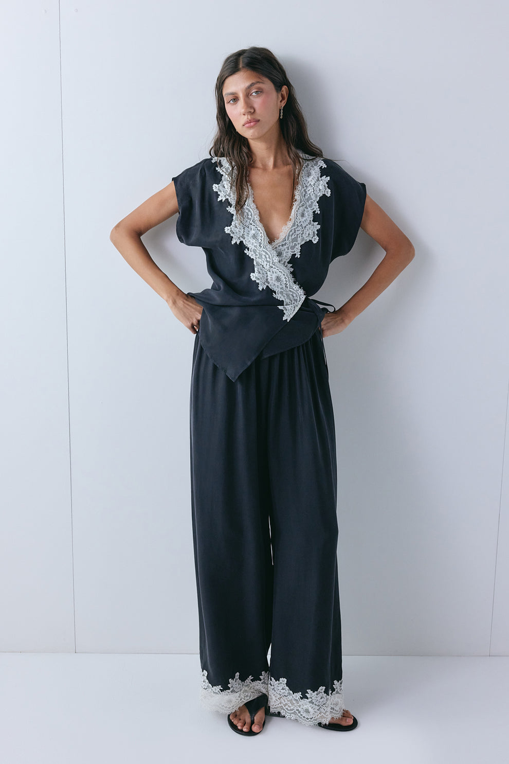 Rowie Lace Pants Black