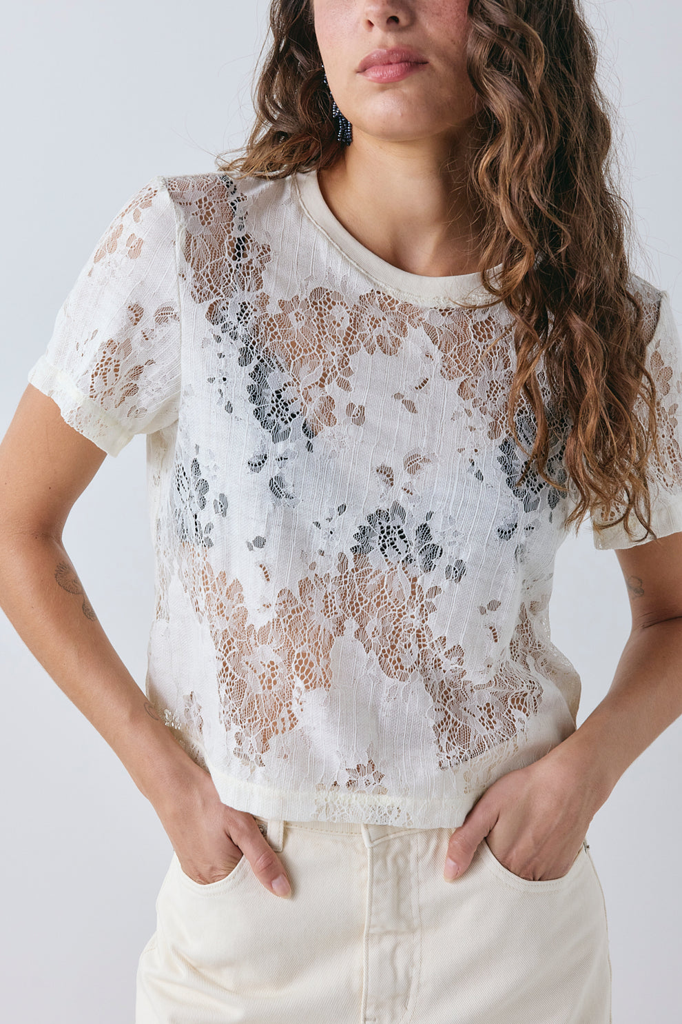 Rida Lace Tee Cream