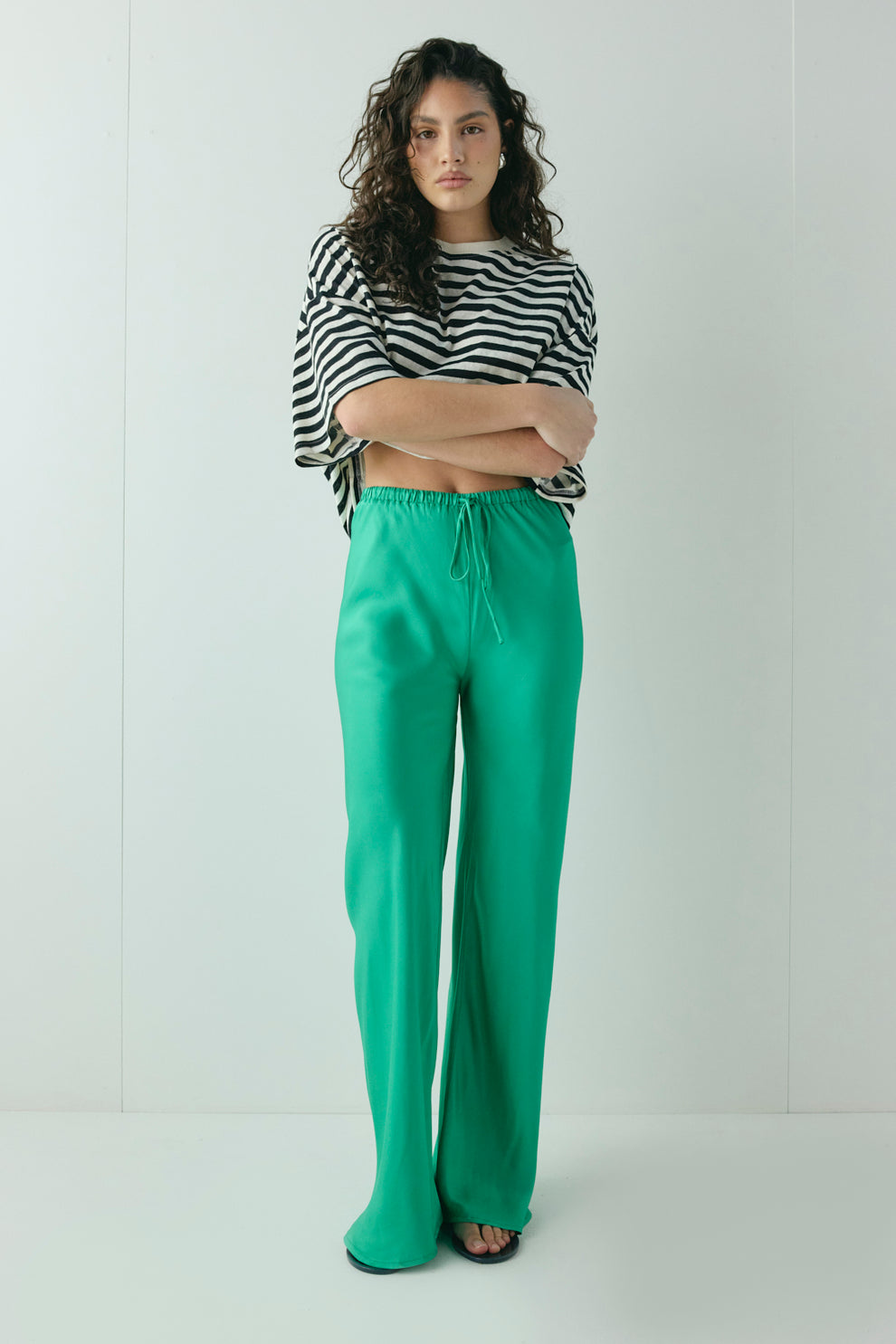 Rae Satin Pants Kelly Green - size:Kiara:8