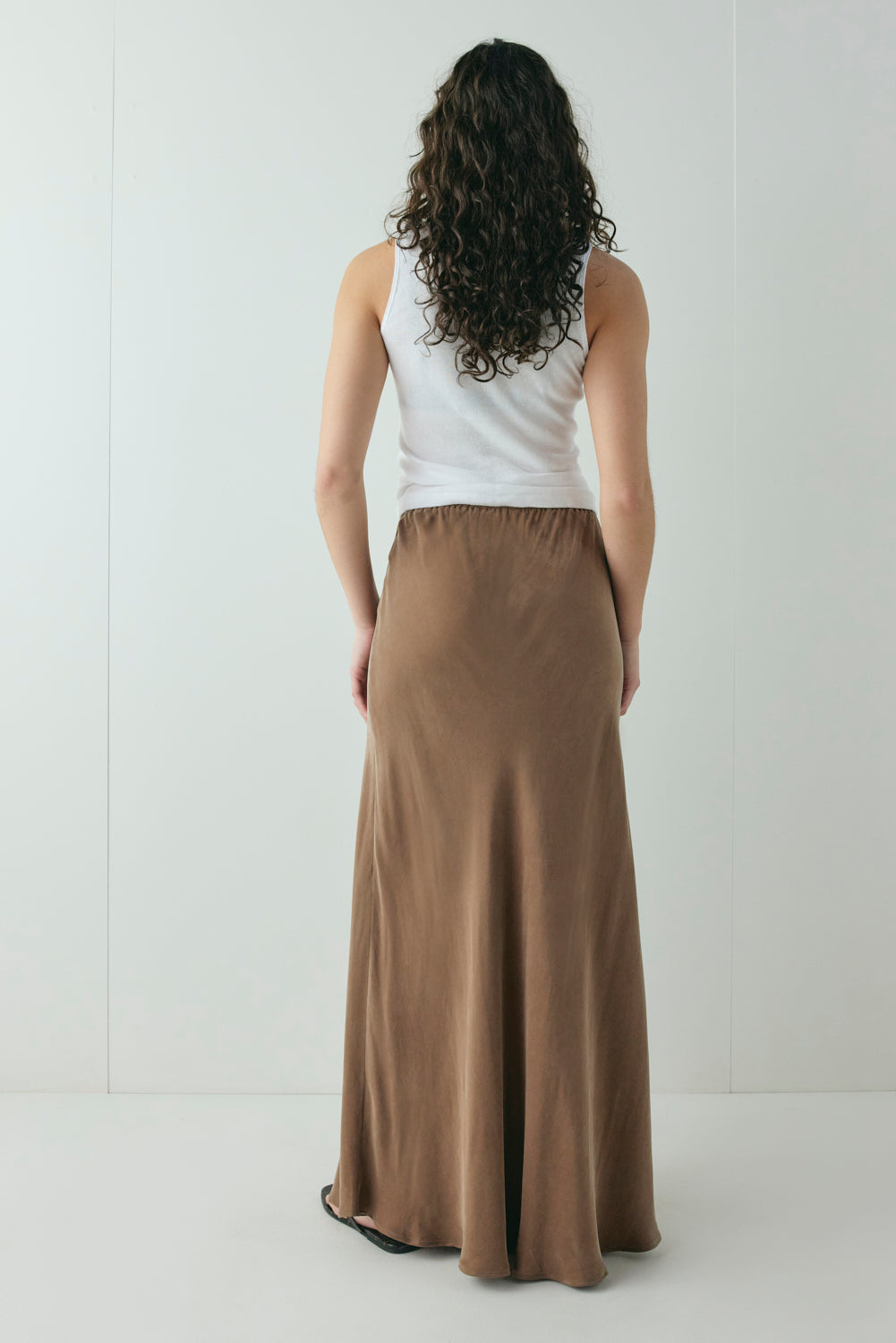 Elodie Maxi Skirt Brown – VRG GRL