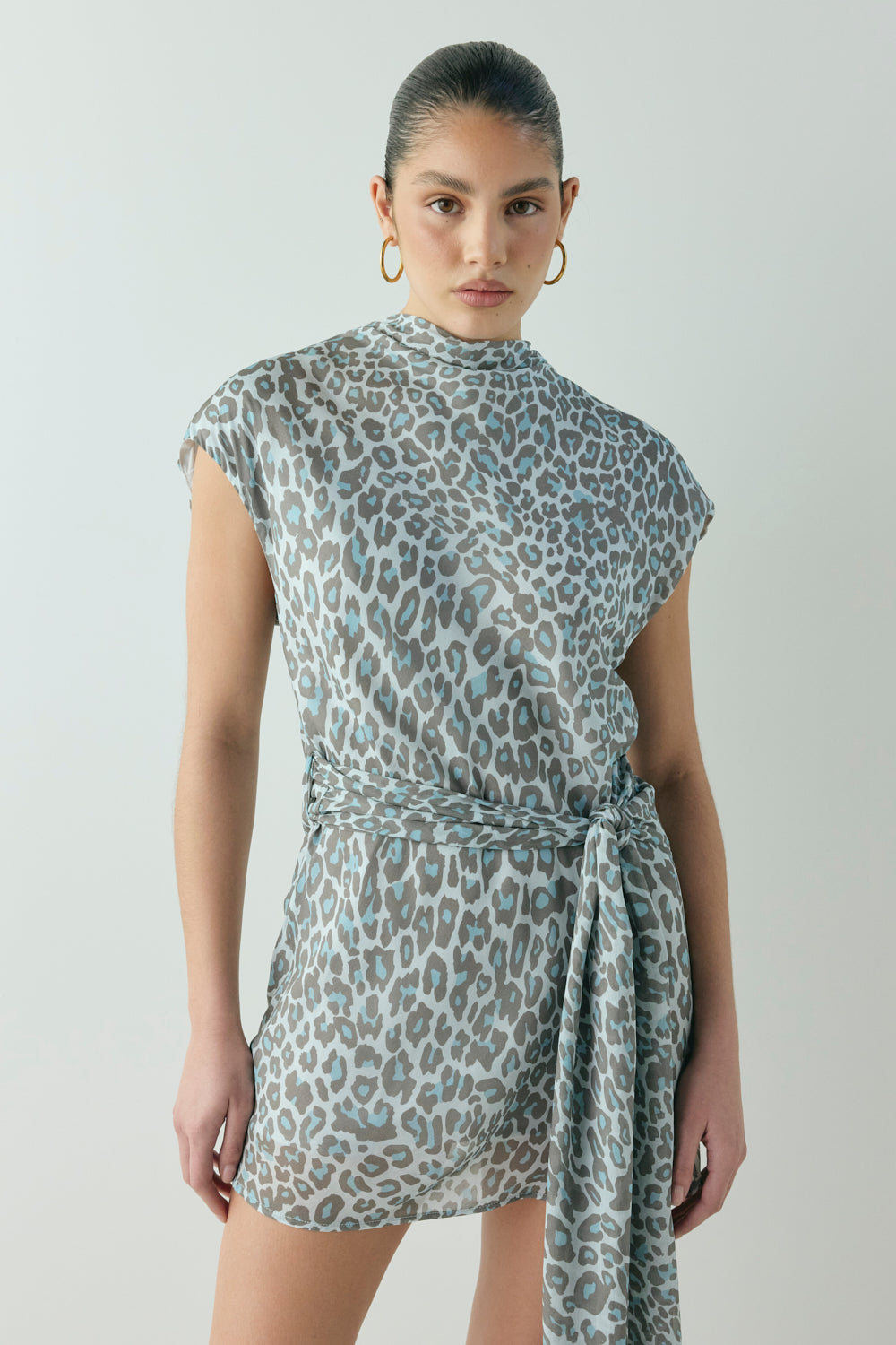 Nuri Mini Dress Blue Leopard - size:Kiara:8