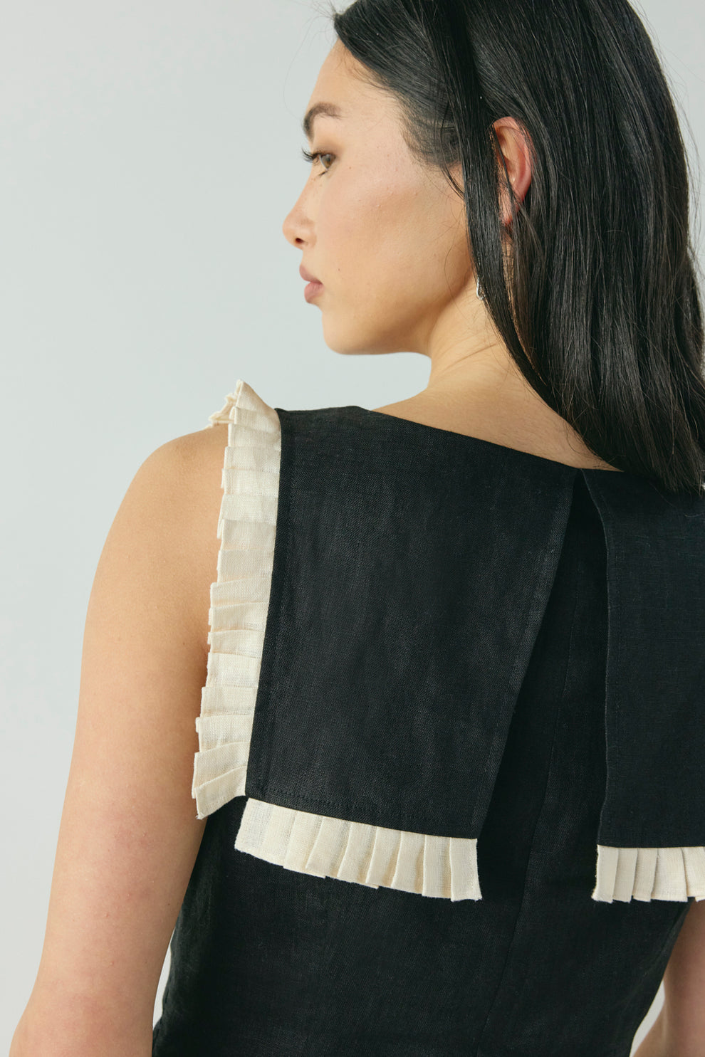 Indra Linen Top Black