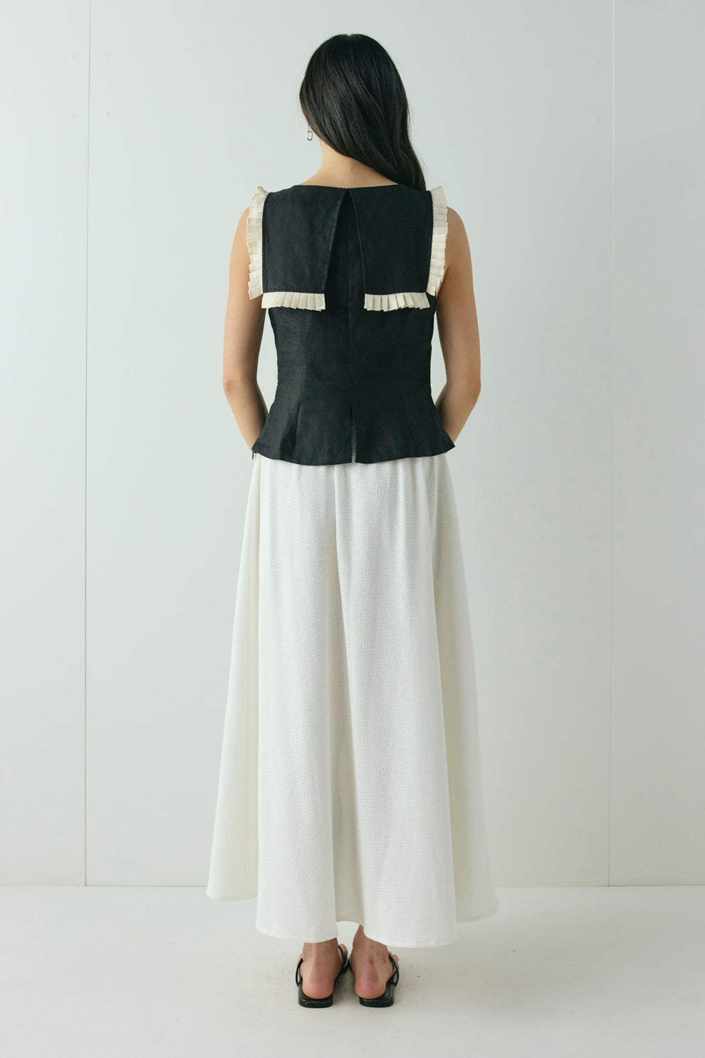 Indra Linen Top Black