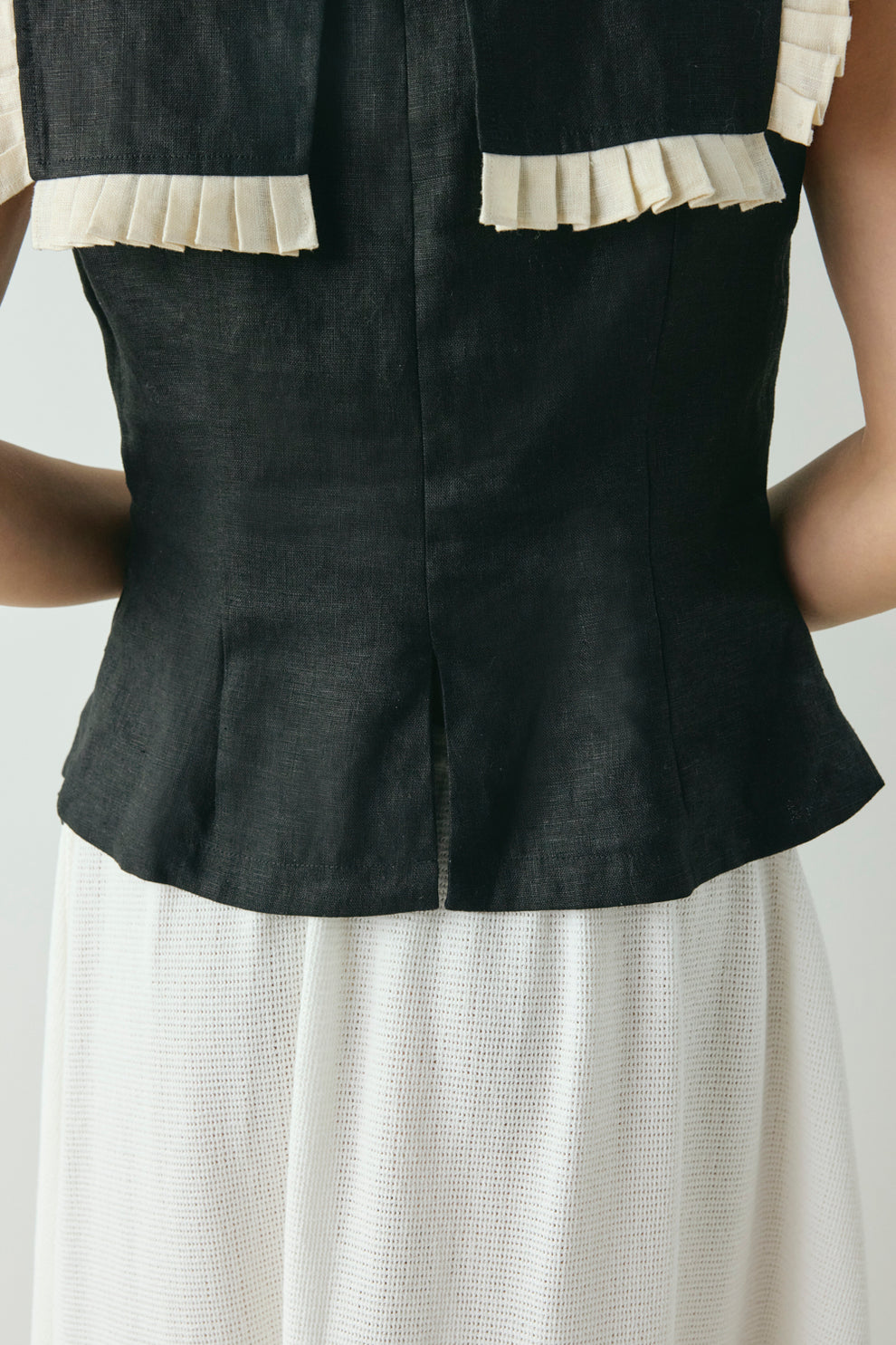 Indra Linen Top Black