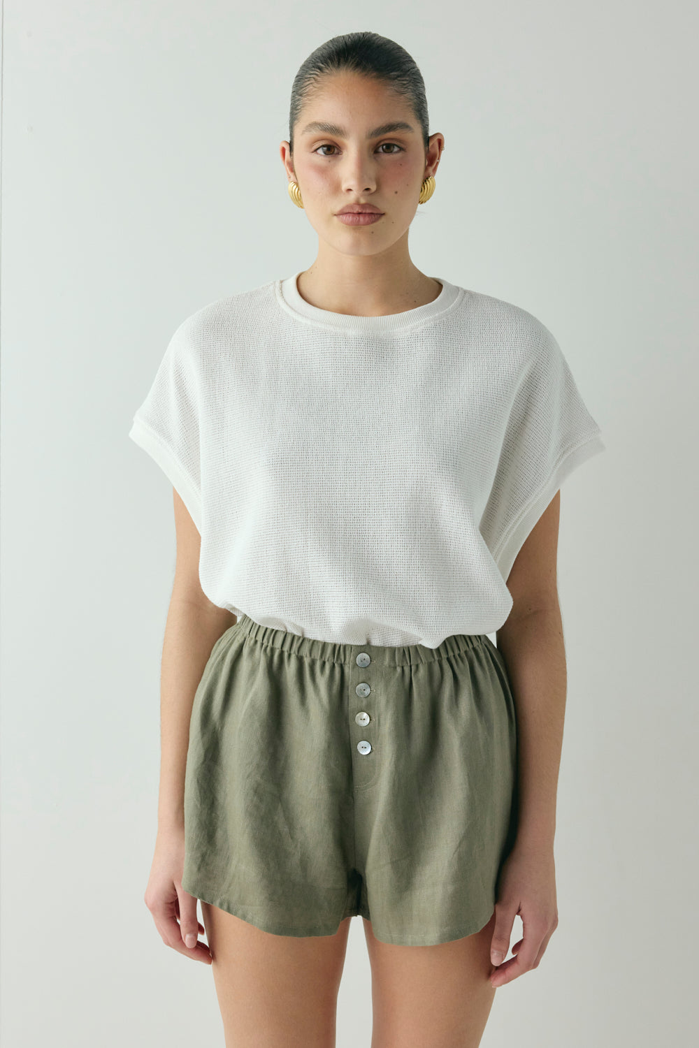 Eira Linen Shorts Khaki - size:Kiara:8