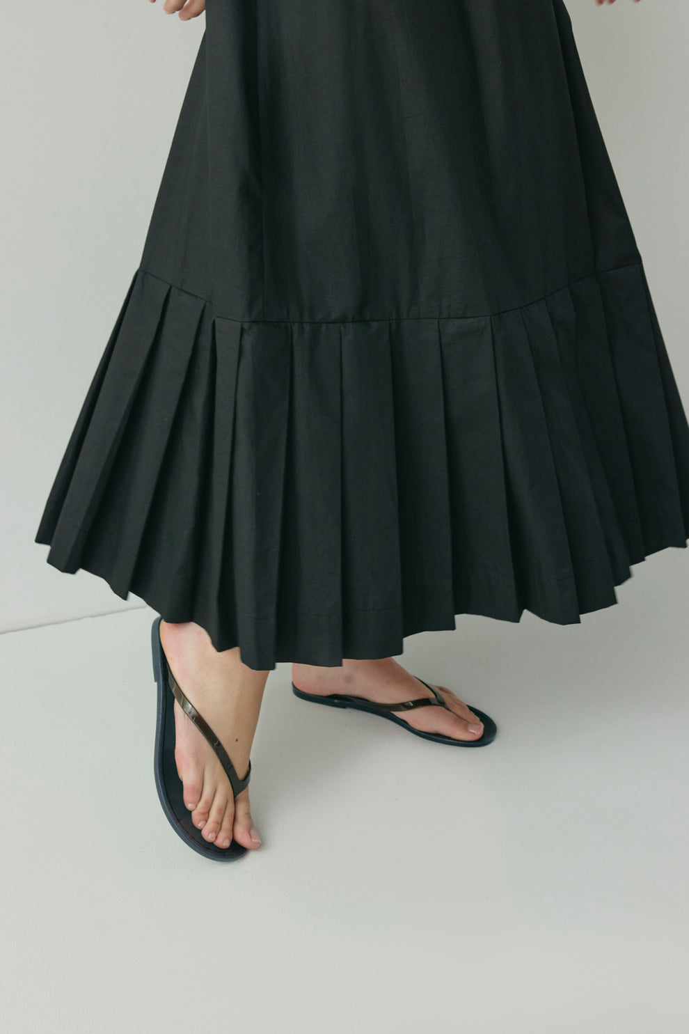 Emory Midi Dress Black