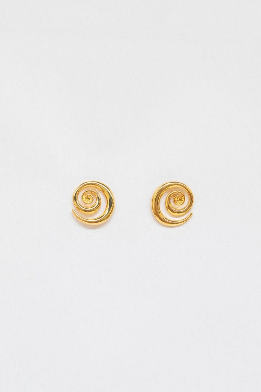 Mira Swirl Earrings Gold