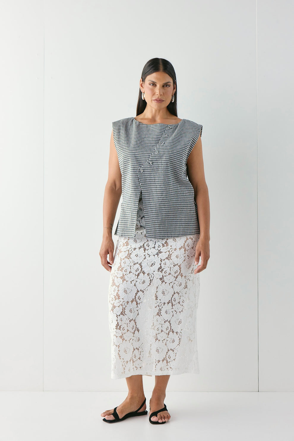 Aria Vest Black Check 