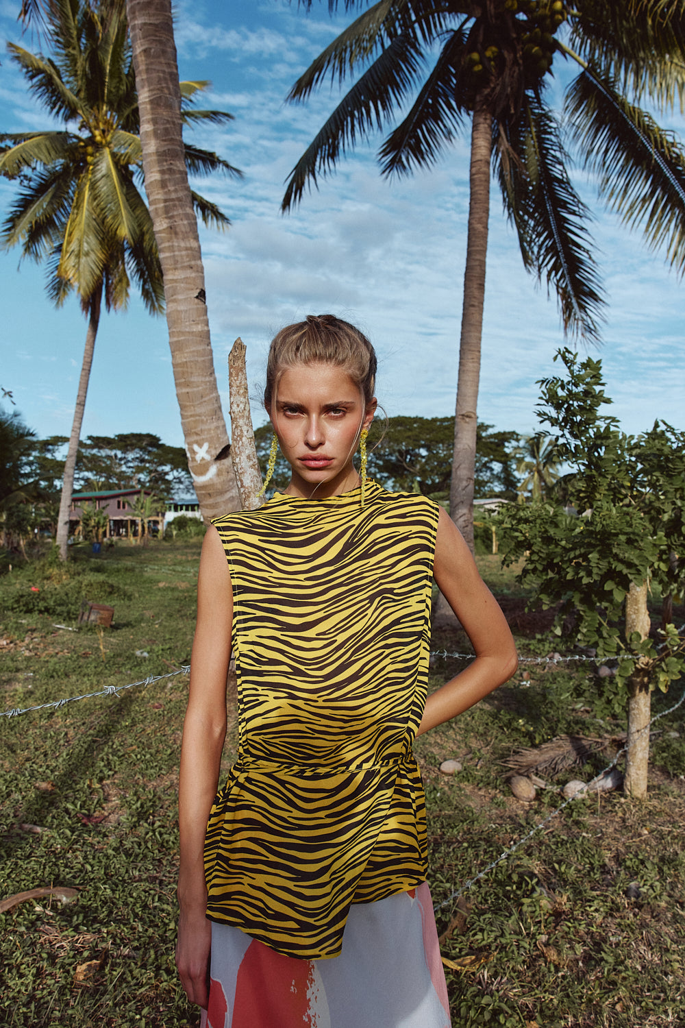 Carson Sheer Top Yellow Tiger - size:Greta:AU 6 / US 2