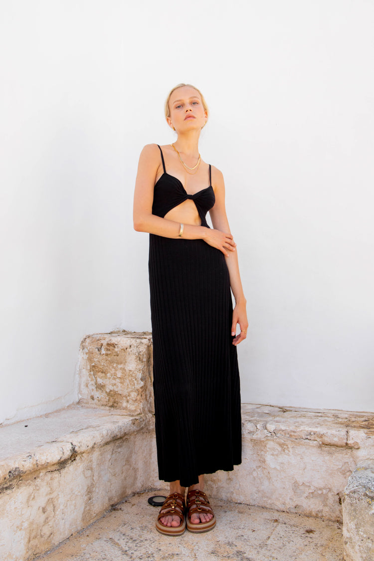 VRG GRL Blondie Knit Midi Dress // Black