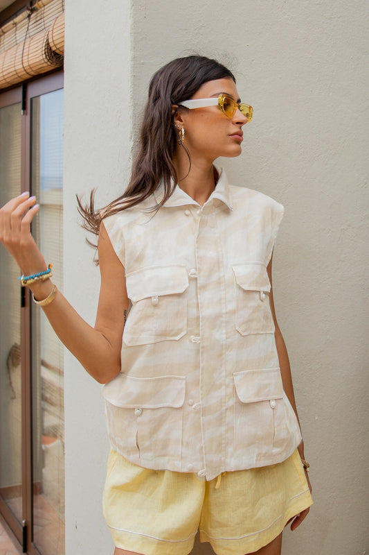 VRG GRL Ava Muse Linen Vest // Camo