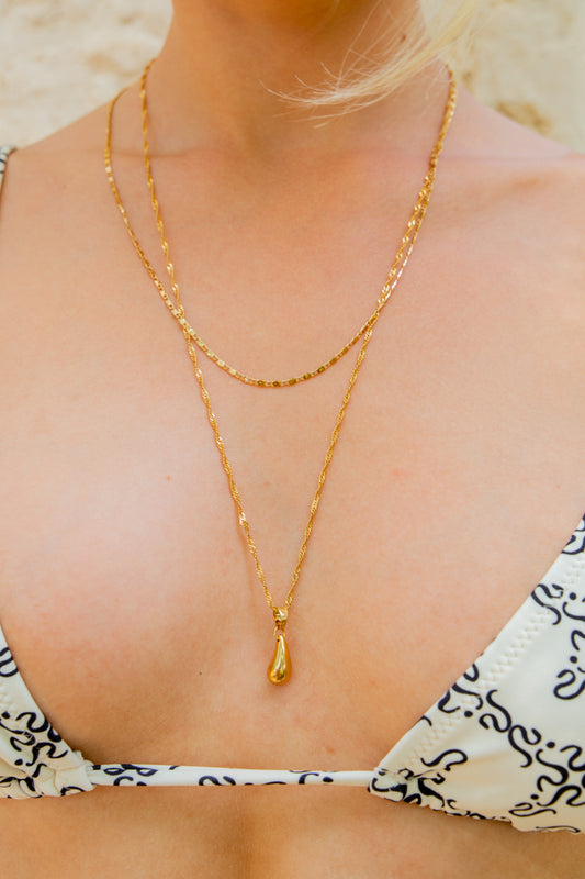 Into You Necklace // Gold