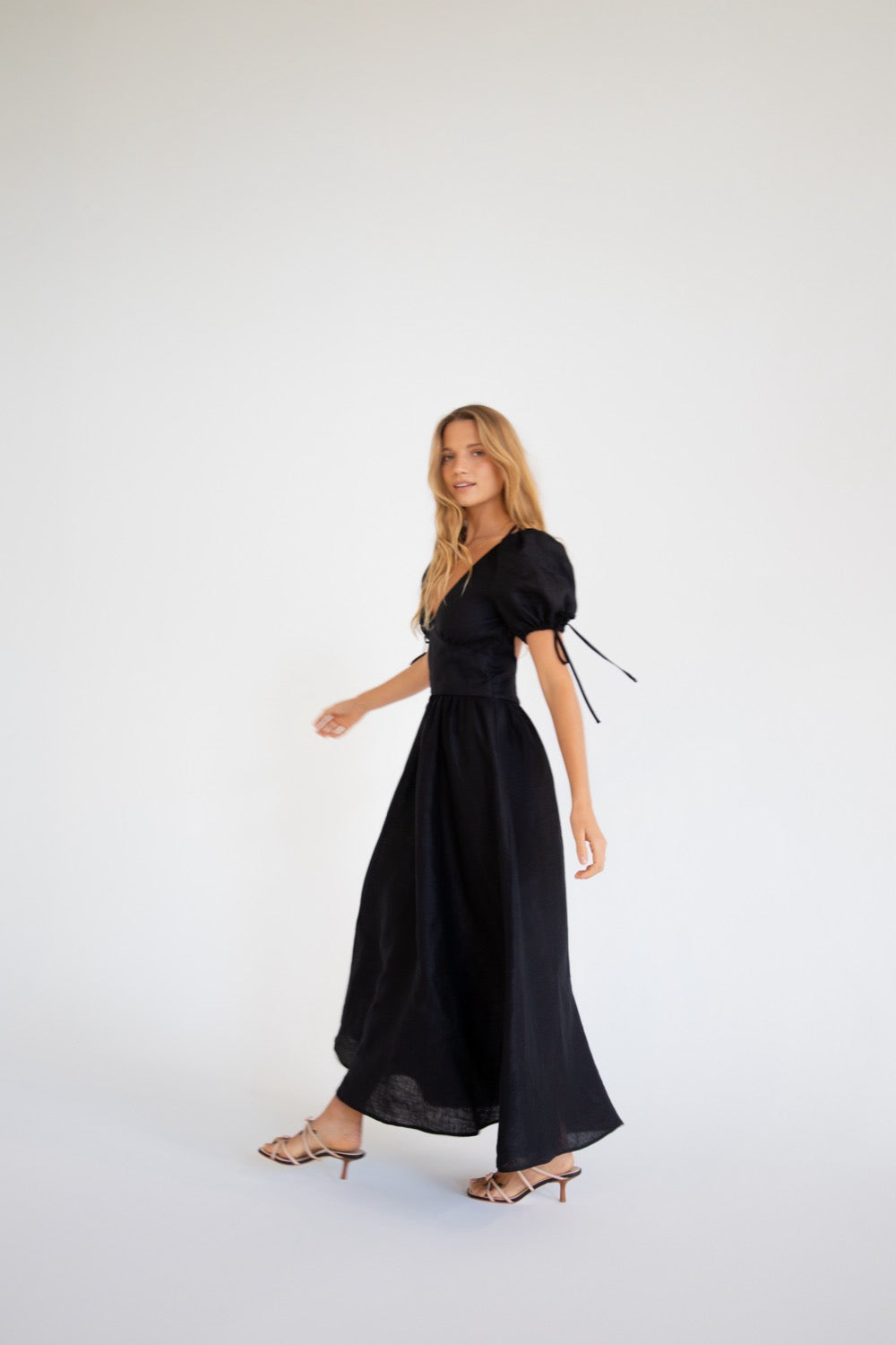 Paradiso Linen Midi Dress Black