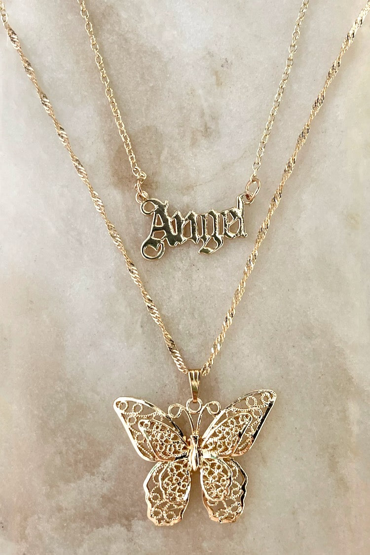 She's An Angel Necklace Set // Gold