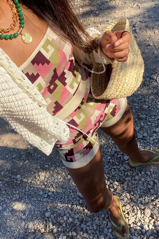 VRG GRL Style File Knit Top // Geo